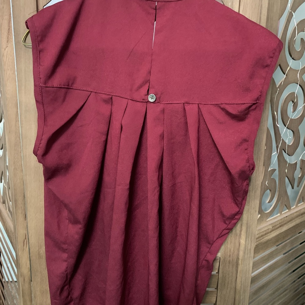 Maroon collared button up - Picture 2 of 3